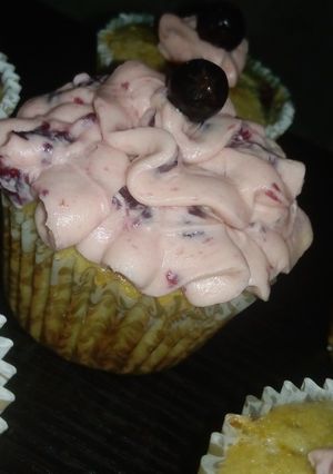 A picture of Blueberry muffins.