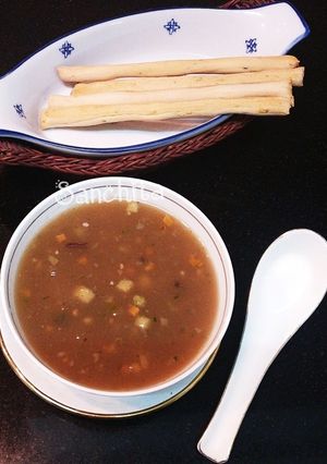 A picture of Ragi Almond Vegetable Soup.