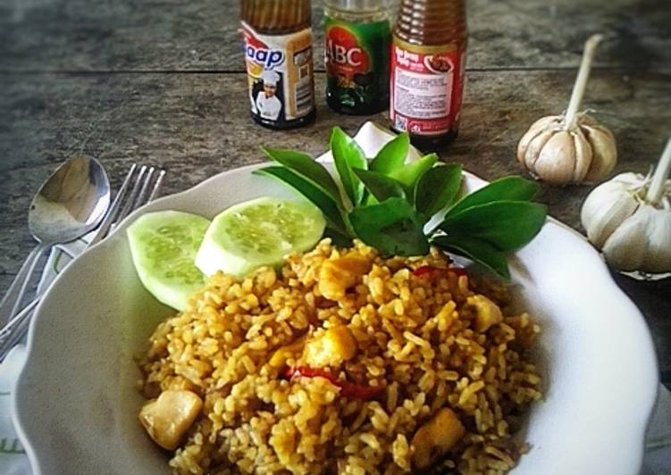 Resep Nasi Goreng Daging Ayam Bumbu Kari yang Menggugah Selera