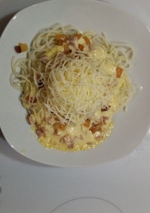 Tejszínes spagetti recept fotója