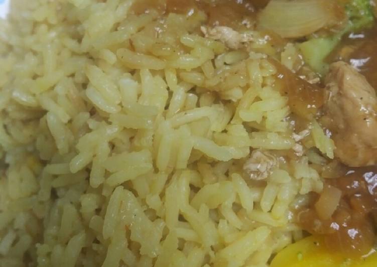 How to Cook Tasty Saffron Yellow Rice