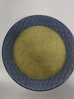 Una foto de Crema de calabacín y patata