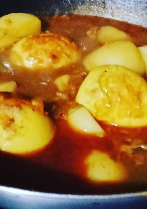 ডিম আলু কারি (Dim aloo curry recipe in bengali) রেসিপির প্রধান ছবি