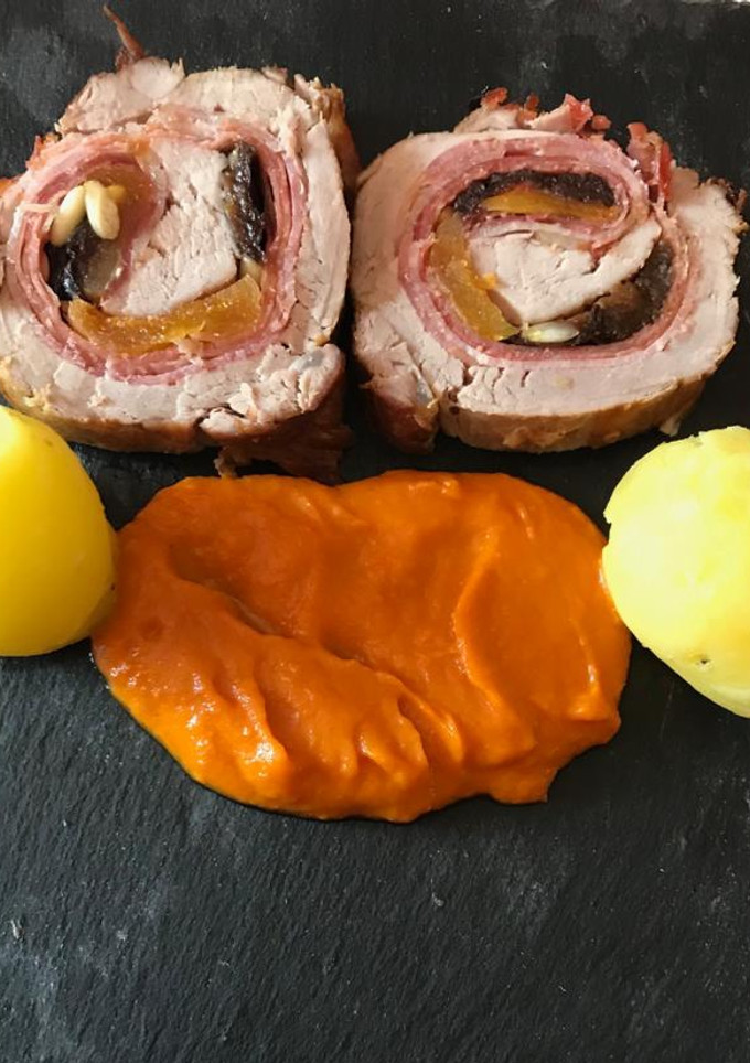 Una foto de Solomillo de cerdo relleno al horno