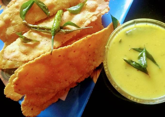Easiest Way to Make Yummy Gujarati fafda with besan chutney