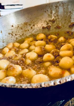 Foto di Gnocchi al ragù dell’aia strascicato