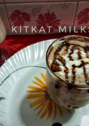 A picture of Kitkat milkshake.