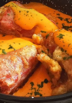 Foto principal de Pimientos rellenos de Carne con crema de los mismo Piquillos