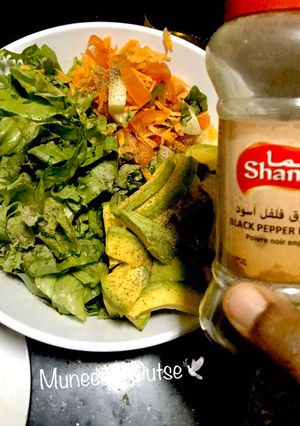 A picture of Simple Avocado Salad.
