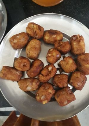 A picture of Potato bites.