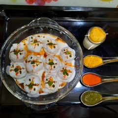 A picture of Dahi Vada.
