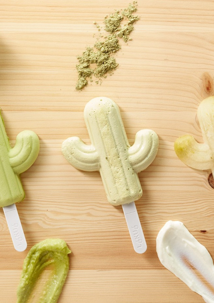 Una foto de Helado de té matcha - Moldes de cactus | Lékué