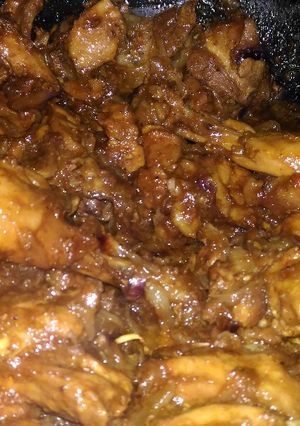 A picture of Malabari chicken curry.