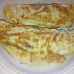 A picture of Roll fry egg.