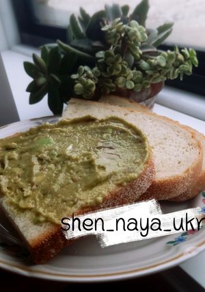Фото Авокадо памазанка з Мексики - Guacamole 🥑🇲🇽.