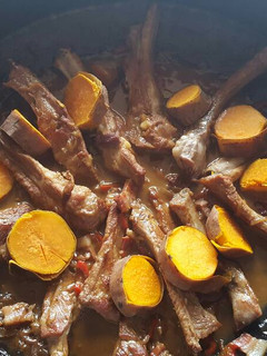 Una foto de Costillas de cerdo a la cerveza