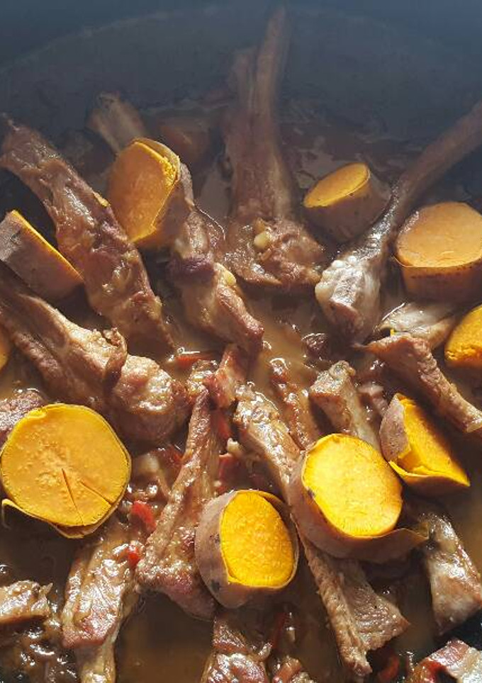 Una foto de Costillas de cerdo a la cerveza