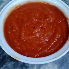 A picture of Tomato puree 🍅.