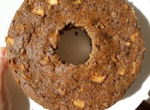 Foto de Bolo de maçã sem adição de açúcar e sem farinha de trigo