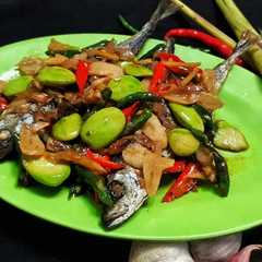 Tumis ikan cue cabai petai রেসিপির প্রধান ছবি
