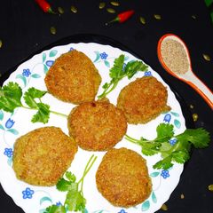 A picture of Pumpkin seed Vada.