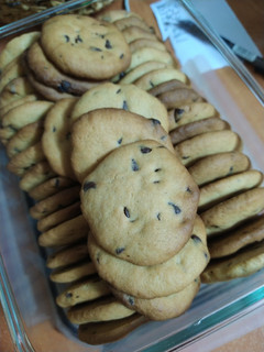Una foto de Galletas de mantequilla y chips de chocolate