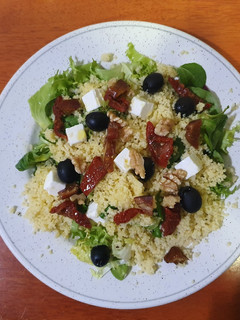 Una foto de Ensalada de couscous