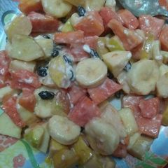 A picture of Black Raisin Salad.