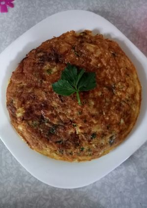 صورة لوصفة كيكة الخضار في المقلاة
