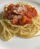 Spaghetti (vegetarian version) sauce only
