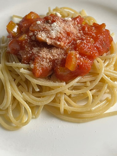 A picture of Spaghetti (vegetarian version) sauce only.