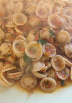 A picture of Simple Pasta Sauce.