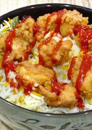 A picture of KFC rice bowl.