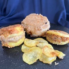 A picture of Stuffed Potato and Onion.