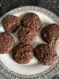 Walnut cookies (texture like macarons)