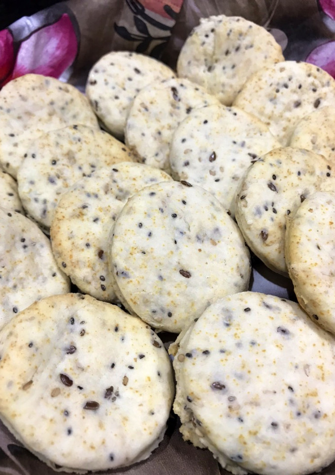 Una foto de Galletitas Saladas con Mix de Semillas ♥️