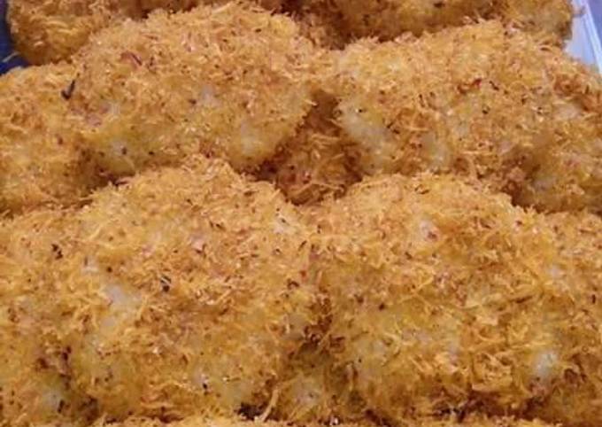 Cara Memasak Ketan serundeng nyamieee😊 Ekonomis Untuk Jualan