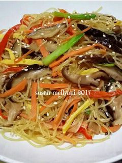 Foto resep Japchae 잡채 bihun ala korea 🍝