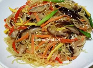 Foto resep Japchae 잡채 bihun ala korea 🍝