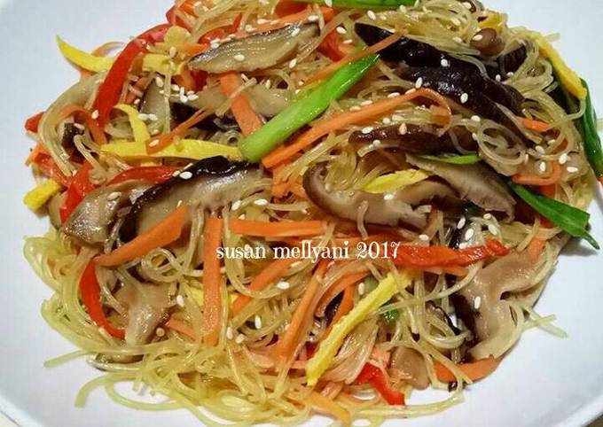 Resep Japchae  bihun ala korea   oleh Susan Mellyani 