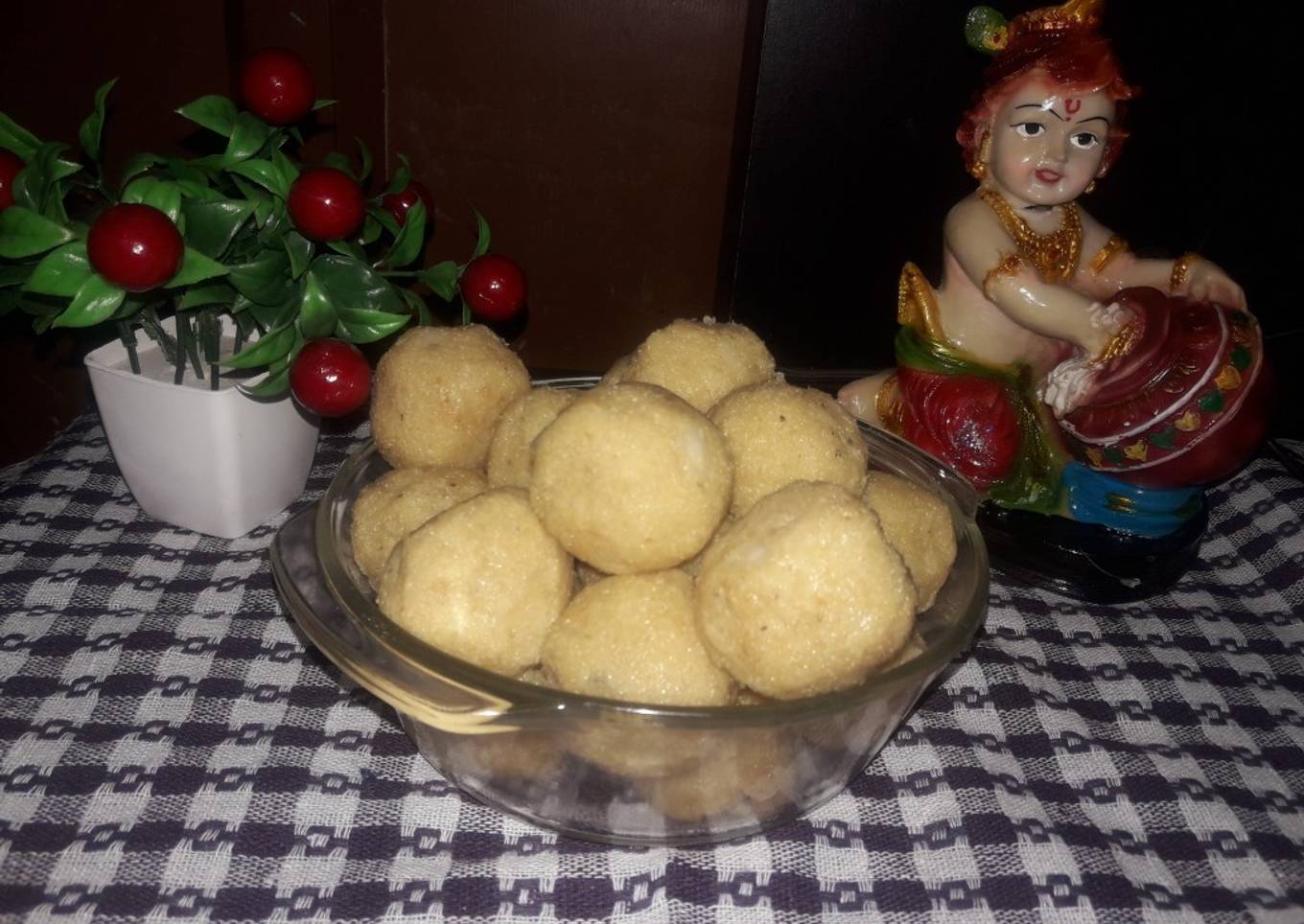 Fresh coconut laddu