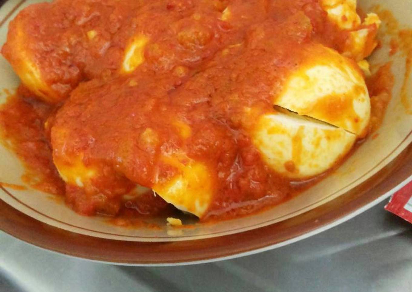 Bagaimana Membuat Telur balado yang Lezat Sekali