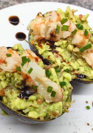 Una foto de Aguacates rellenos
