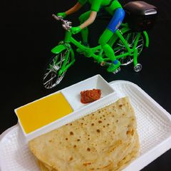A picture of Peet rotte (Rice Flour Roti).