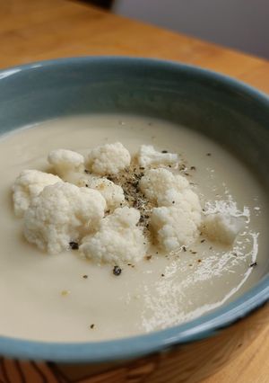 Une photo de 🌱 Velouté de chou-fleur (Du Barry)