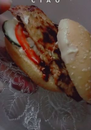 A picture of Chicken grill burger.