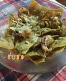 Chilaquiles con camarón y salsa verde con xoconostle