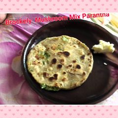 A picture of Broccoli Mushroom mix Paratha.
