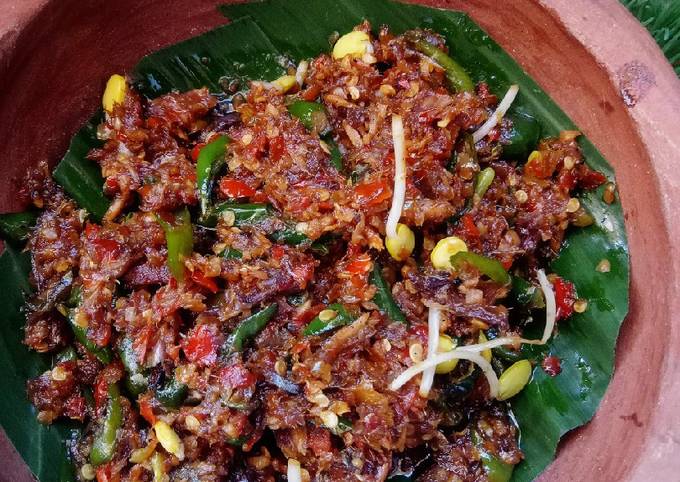 Cara Gampang Membuat Sambal Ikan Peda cabe ijo yang Lezat