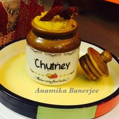 A picture of Roasted Veggies Chutney.